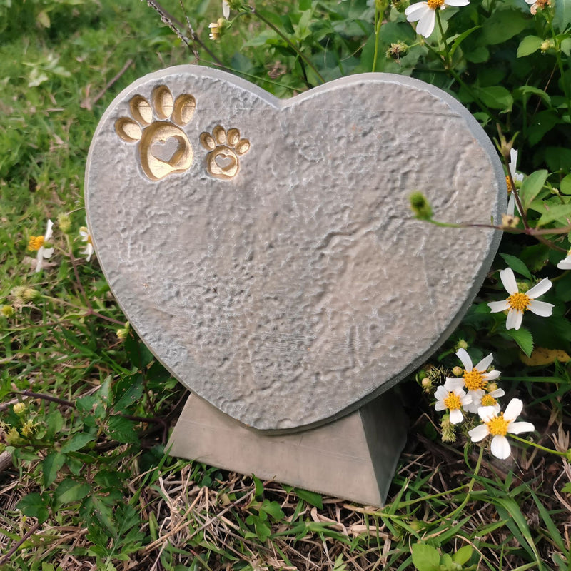 Custom Name Date Heart Shape Tombstone Memorial Stone Pet Loss Memorial Gift