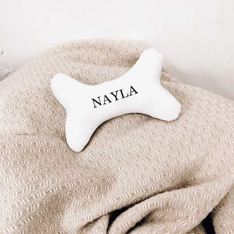 Personalized White Bone Shape Dog Toy Durable Chew Squeaky Plush Puppy Gift Custom Name Interactive Pet Supplies Accessories