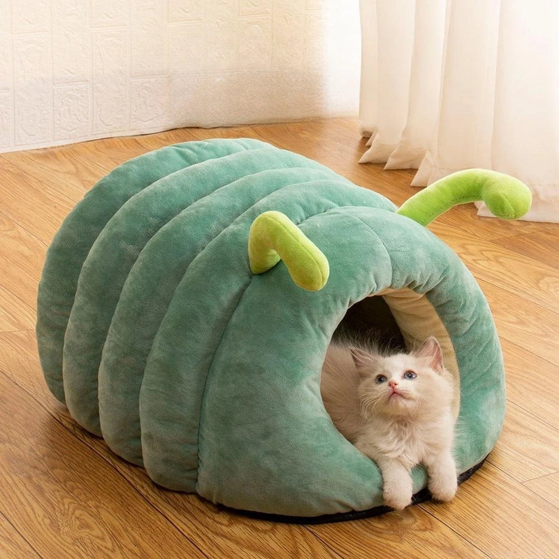 Cute Cartoon Pet Nest Cat Bed Soft Comfortable Mat Keep Warm Small Dogs Bed Enclosed Pet Cats Bed House Indoor Kennel Antislip